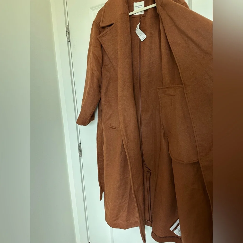 Abercrombie & Fitch Brown Wool-Blend Belted Blanket Coat NWT Size L - Picture 3 of 12